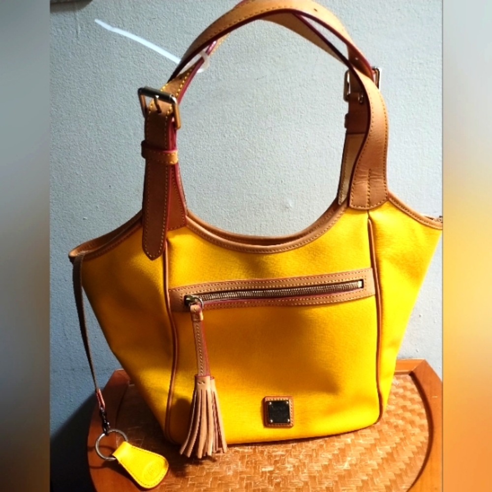 DB tote bag